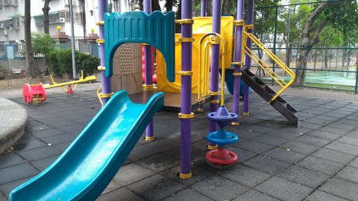 罐頭遊具