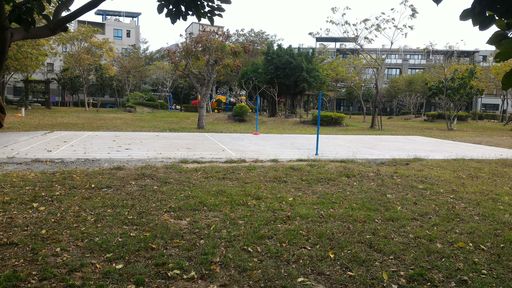 羽球場